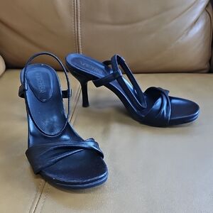 Kenneth Cole Reaction Histrung Sexy Brown Heels